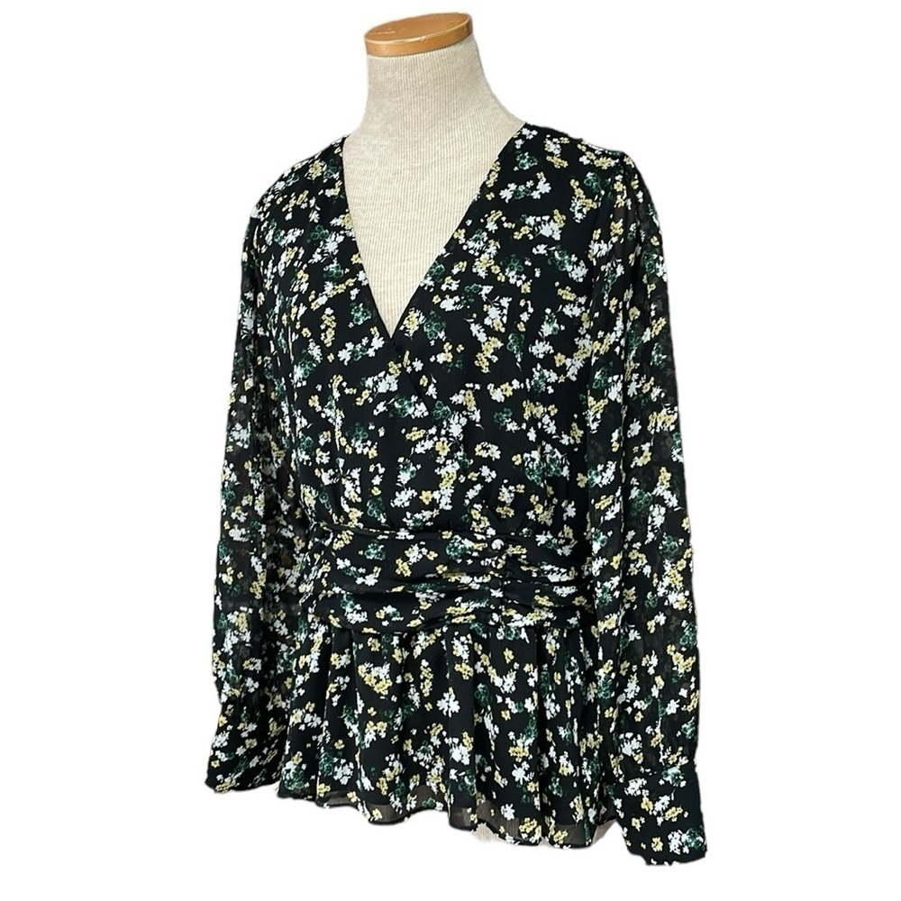 Vince Camuto Blouse Women's M Medium Black Floral Long Sleeve V-Neck Top Shirt - Picture 3 of 16